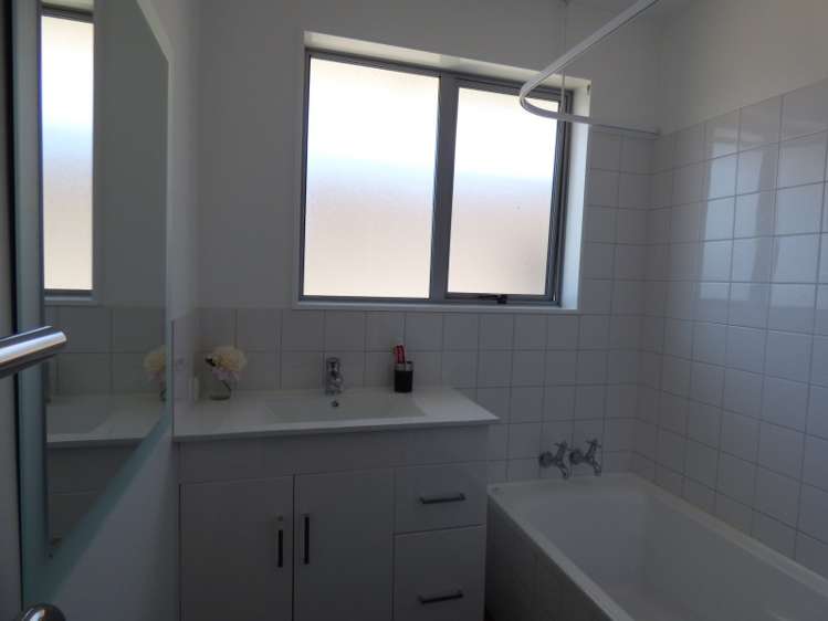 7 Hillier Place Allenton_13