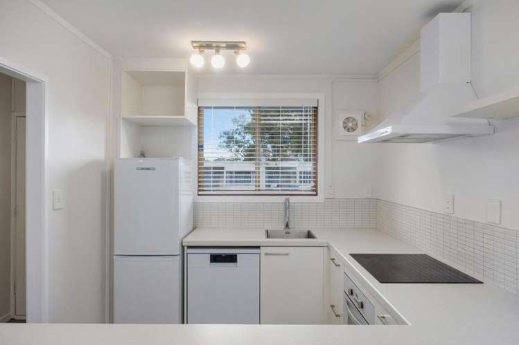 2/44 Esplanade Road 1728_7