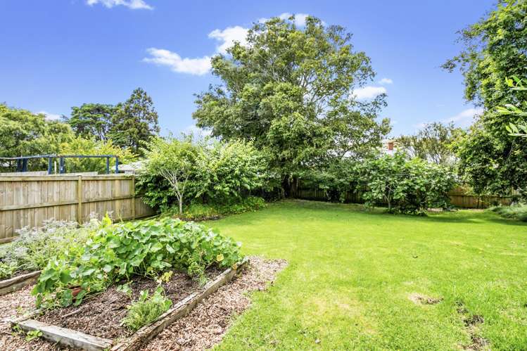 116 Rosier Road Glen Eden_17