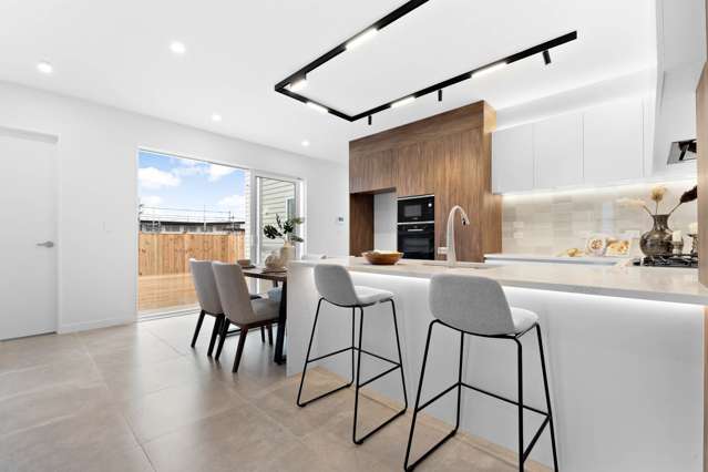 7 Kuhu Way Silverdale_4