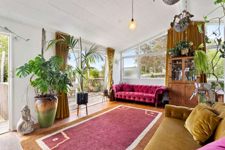 5 Simpson Road Ranui_5