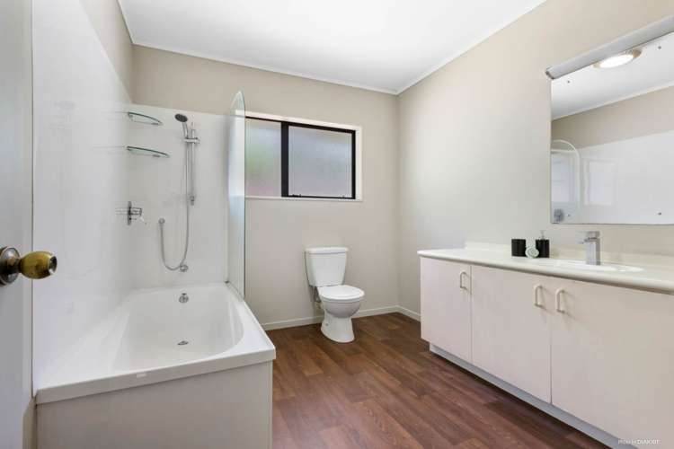 131f Parrs Cross Road Glen Eden_9