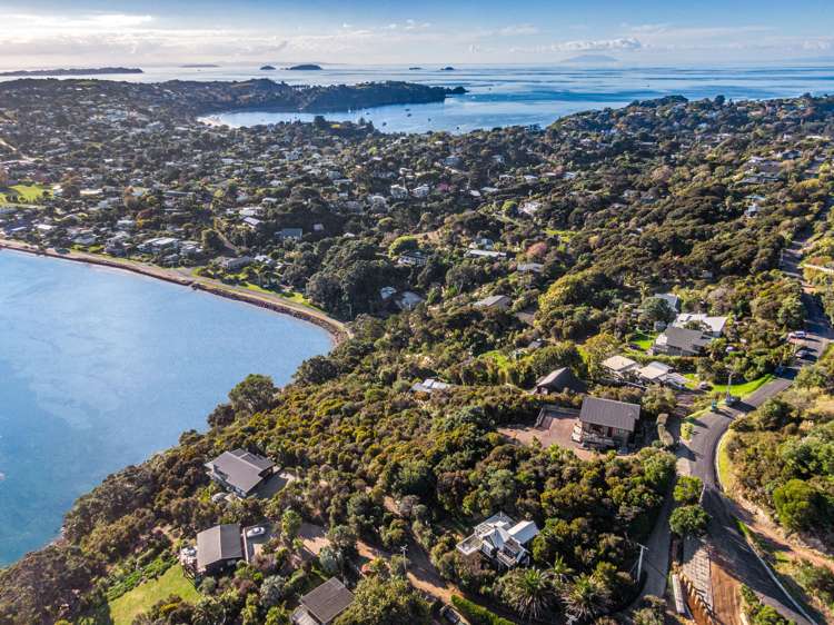 70 The Esplanade Oneroa_7