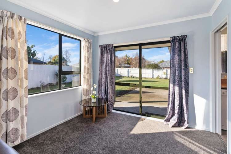7 Durrell Way Rolleston_14