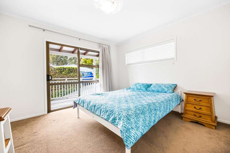36 Whangaparaoa Road Red Beach_10