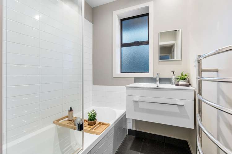 458 Taieri Road Halfway Bush_16