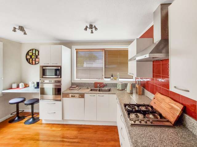 29 Wayside Ave 1407_1