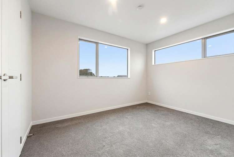 4 & 6 Te Taiheke Road Papakura_20