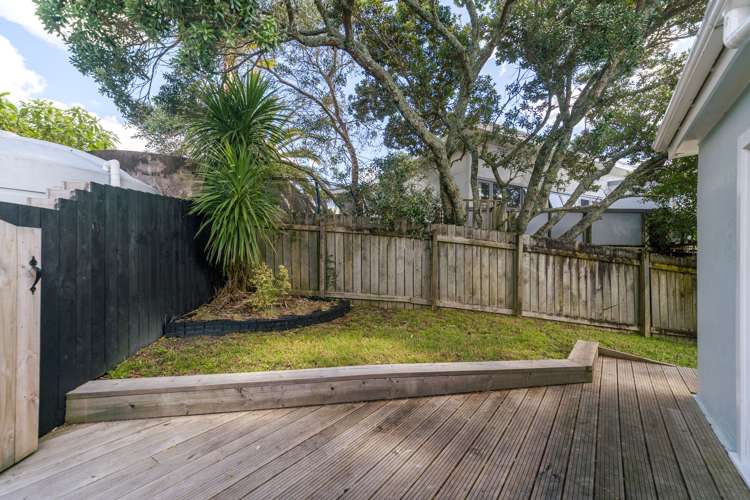 12a Cedar Terrace Stanmore Bay_7