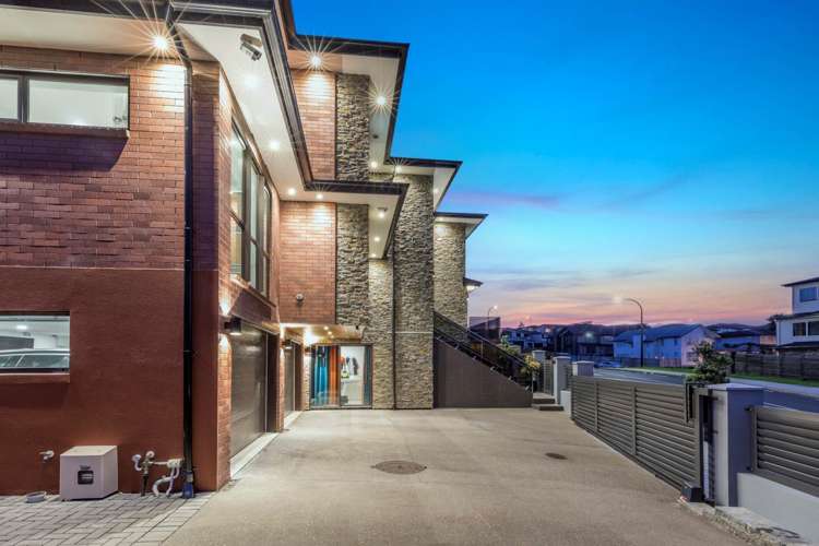 47 Fernhill Way Oteha_16