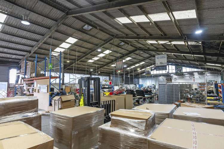 3 Bancroft Crescent Glendene_16