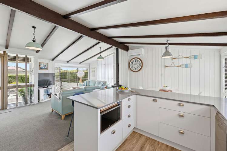 6 Vela Place Clarks Beach_5