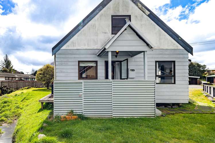22B Lee Street Ohakune_17