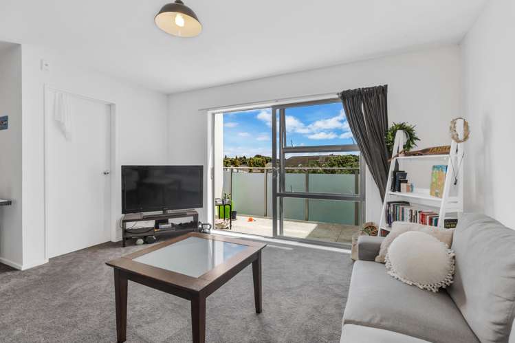 2B/86a Rockfield Road_0