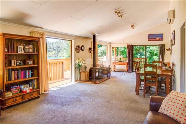 68 Alison Avenue Albert Town_3