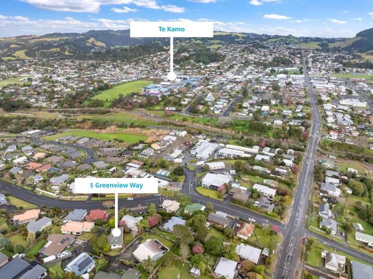 5 Greenview Way Te Kamo_10