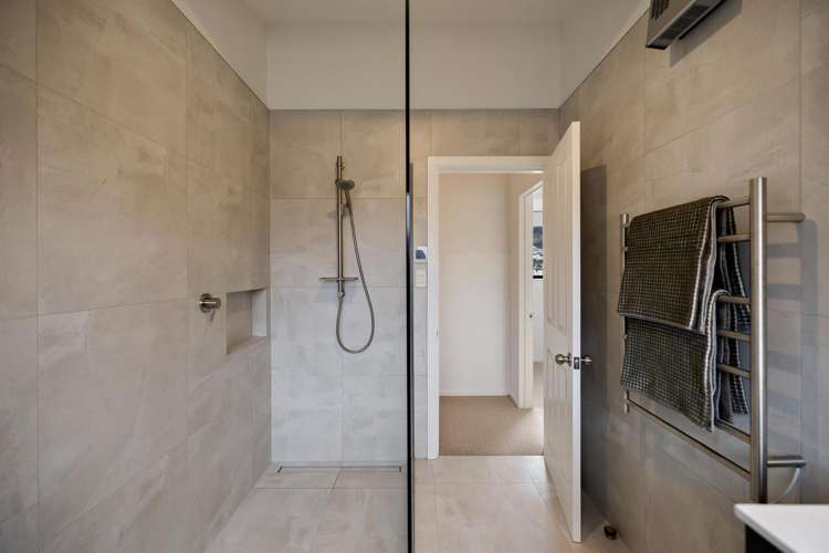 14 Oregon Drive Kelvin Heights_11