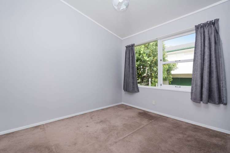 2/43 Arran Road Browns Bay_9
