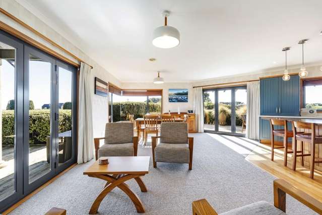 74 Koru Road Omata_3