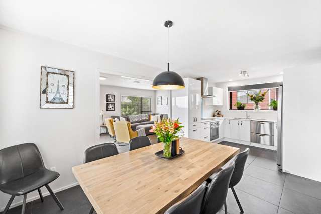 45 John Dee Crescent Red Beach_4