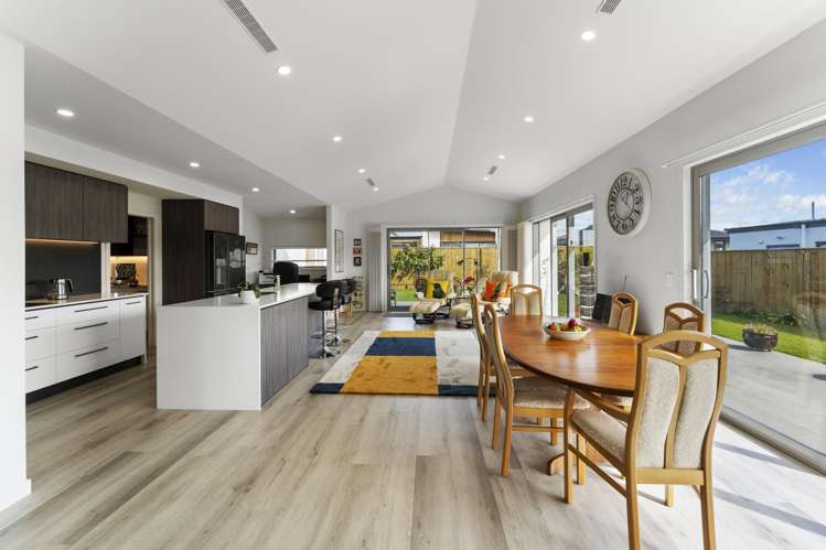 106 Bateup Road Richmond_13