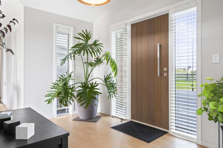 44 Baxter Michael Crescent Cambridge_2