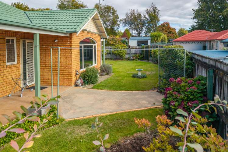 8 Heritage Crescent Richmond_17
