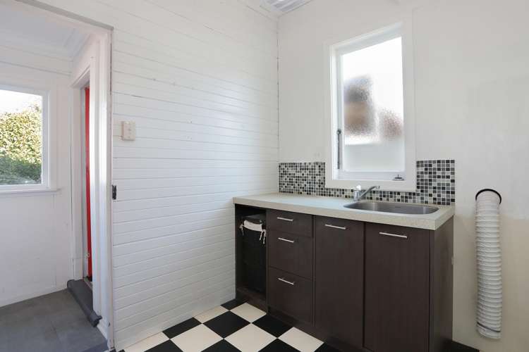 35 High Street Marton_17