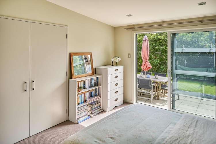 14 Dornoch Place Papakowhai_16