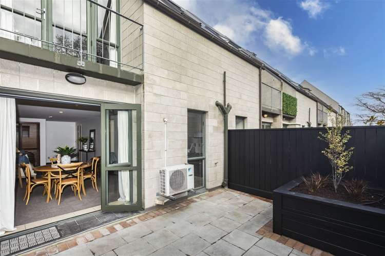 9/868 Colombo Street Christchurch Central_21