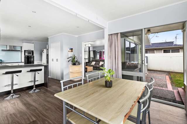 17 Roskilda Crescent Taradale_4