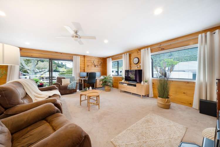 21 Gemstone Drive Birchville_5