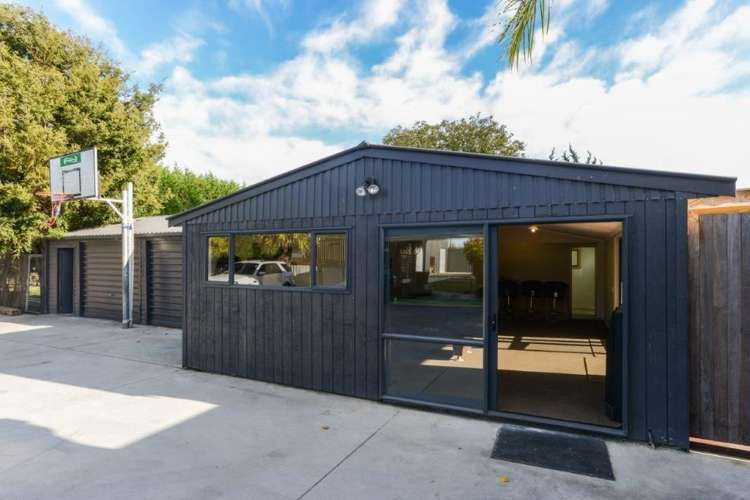 86 York Road Longlands_11