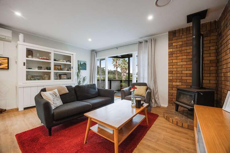 16 Mcphail Street Birkdale_3