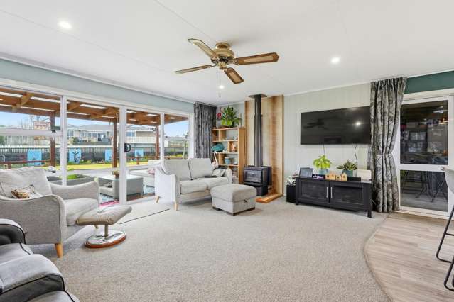 9 Ramona Avenue Waitarere Beach_2