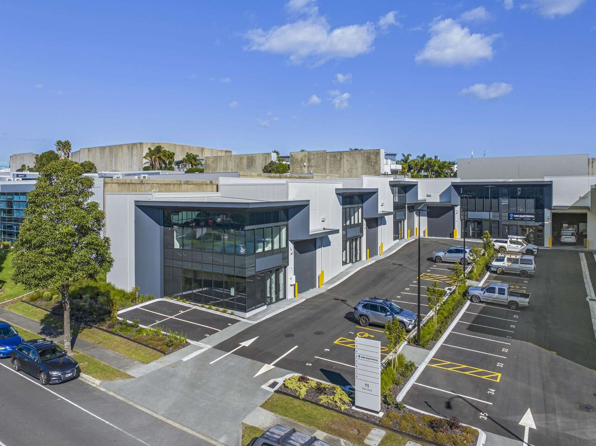 1-8/11 Triton Drive Albany_0
