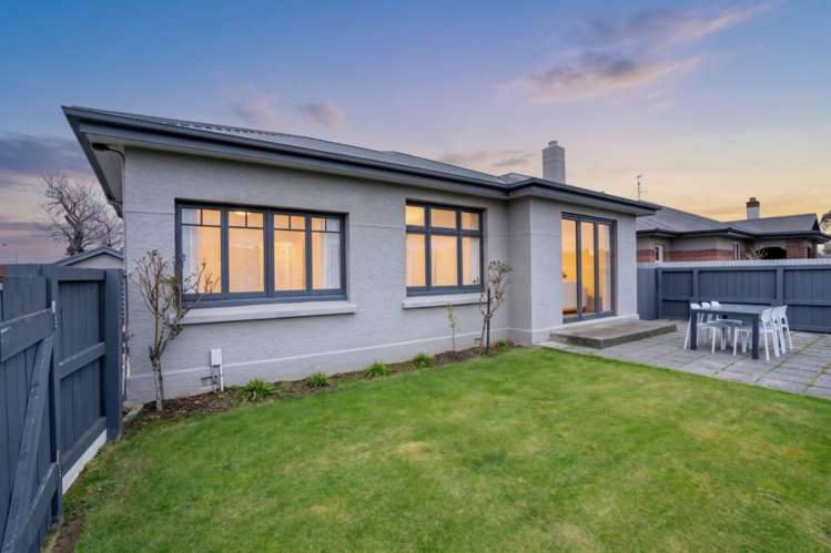 51 Newcastle Street Windsor_31