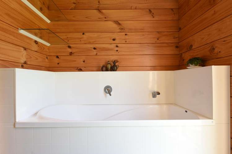 25 Collingwood Drive Tikitere_18