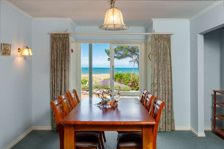 90 Rarangi Beach Road Rarangi_16