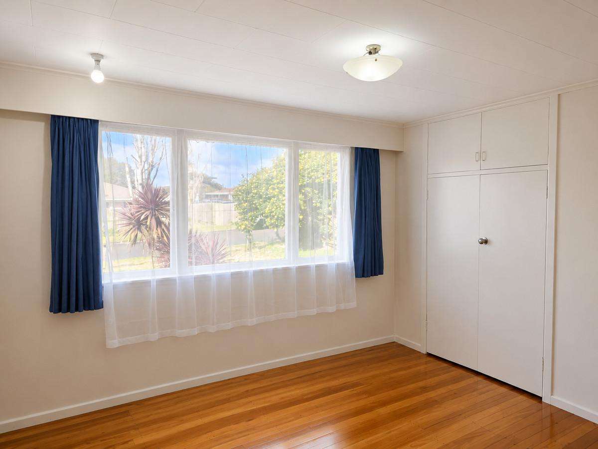 8 Tui Street_1