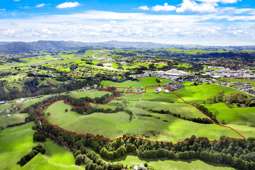 Zoned development opportunity on urban edge