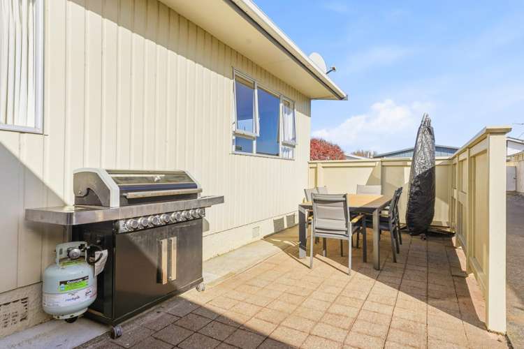 83 Devon Road Springvale_18