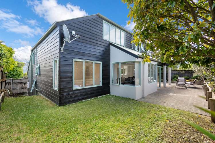 8B Stoneleigh Court Sunnynook_19