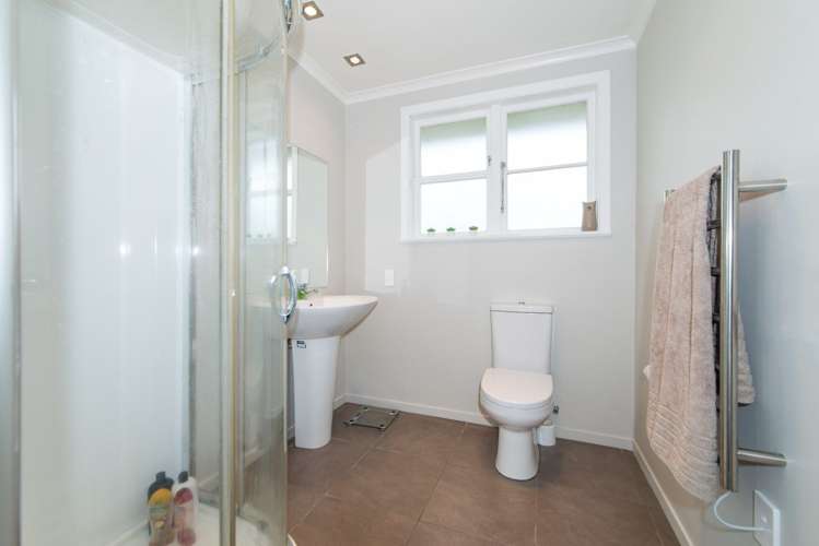 10 Kaweka Street New Lynn_14