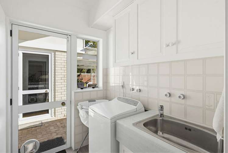 1 Maple Lane Waikanae_32