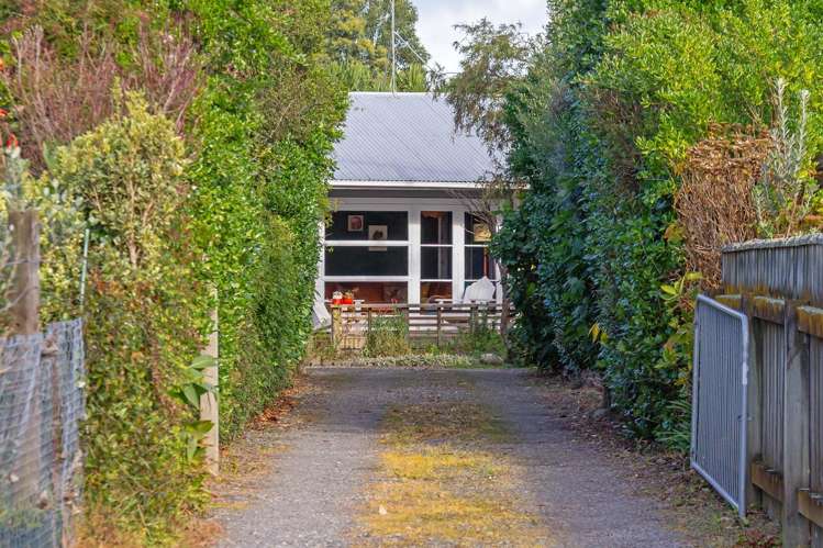 40 Woodward Street East Featherston_24