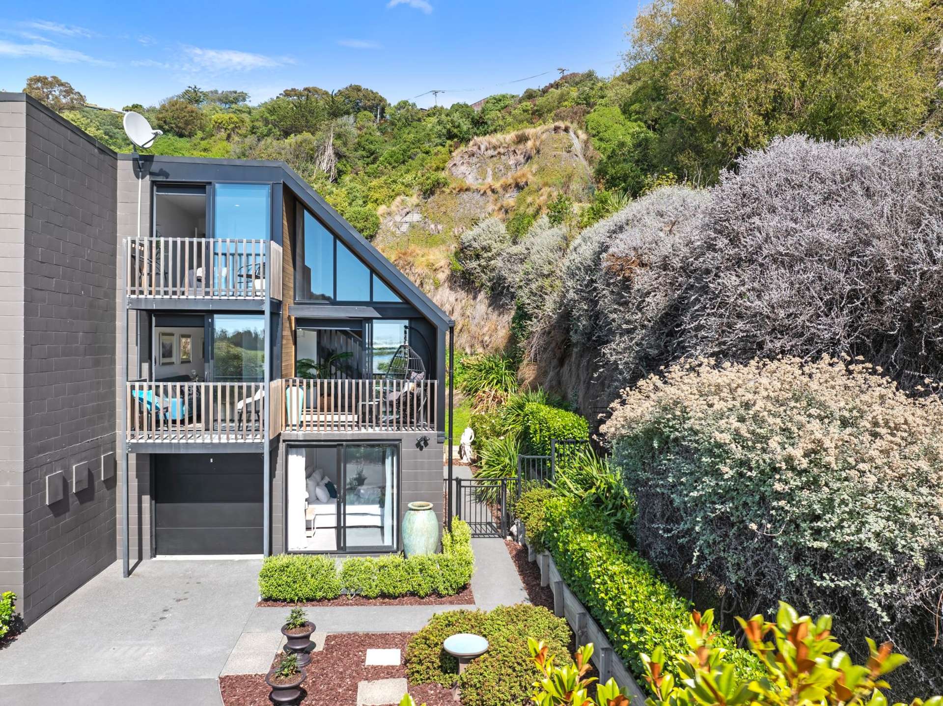 2/80 McCormacks Bay Road Mount Pleasant_0