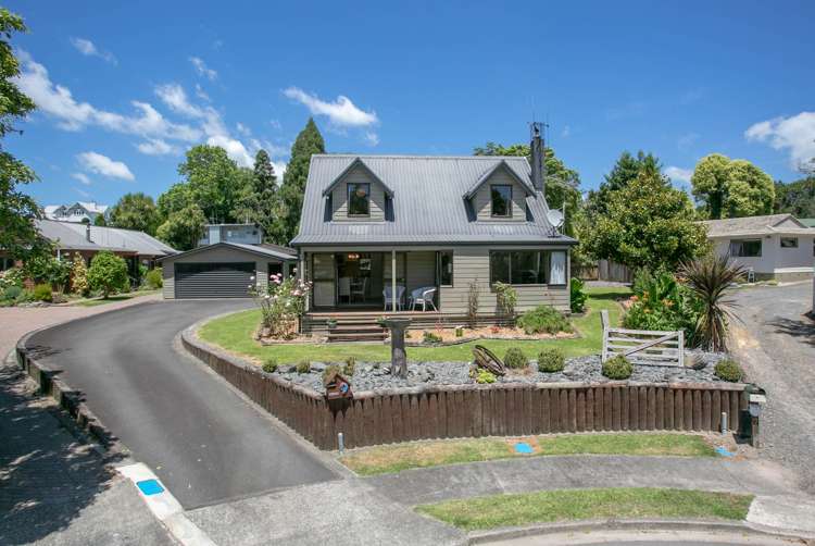 9 Eliot Place Leamington_19