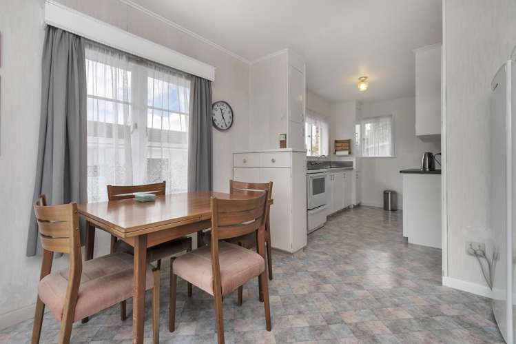 126 Hutchinson Avenue New Lynn_5