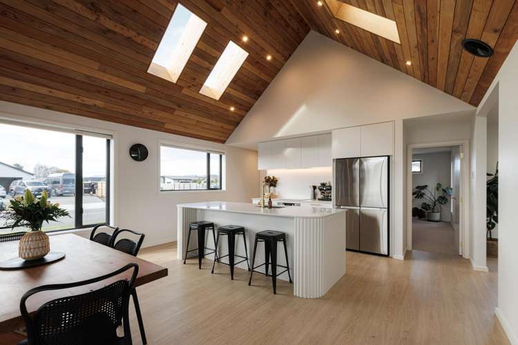 5 Aata Lane_1